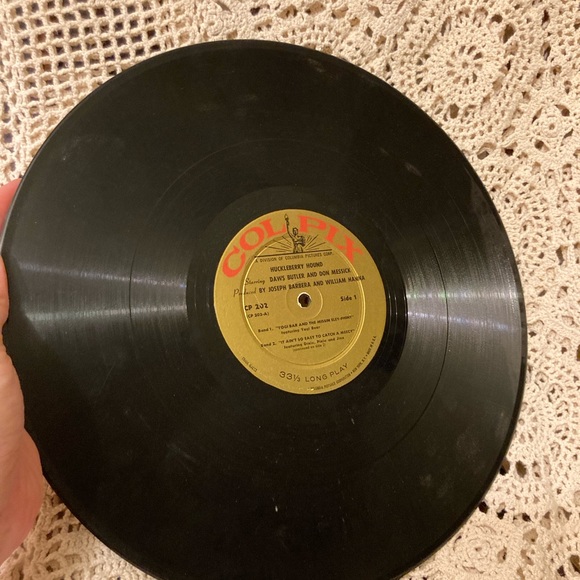 Vintage Huckleberry Hound - Kellogg’s TV Show - Vinyl LP gallery Wall Art Decor - Picture 12 of 17